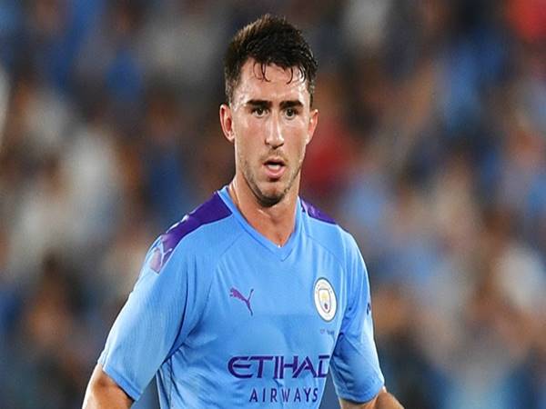 Tin chuyển nhượng 25/7: Laporte nằm trong tầm ngắm Real