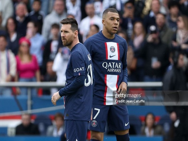 Ronaldo thần tượng và mục tiêu để vượt qua
