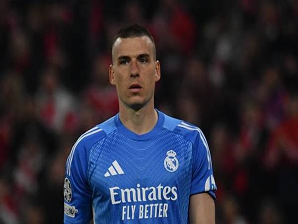 Real Madrid bật đèn xanh cho Lunin rời đi